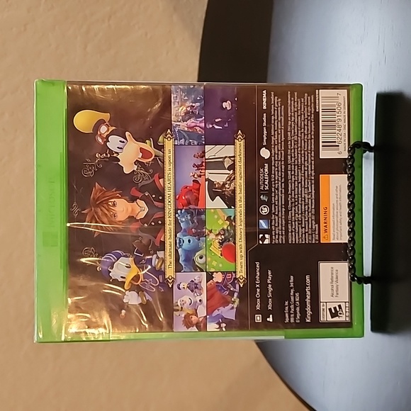 NEW XBOXONE Kingdom HEARTS lll - Picture 2 of 4
